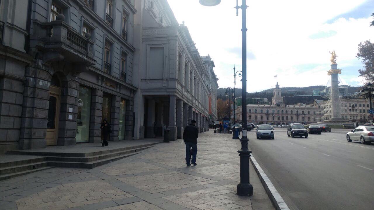 Apartment Freedom Square Tbilisi ภายนอก รูปภาพ