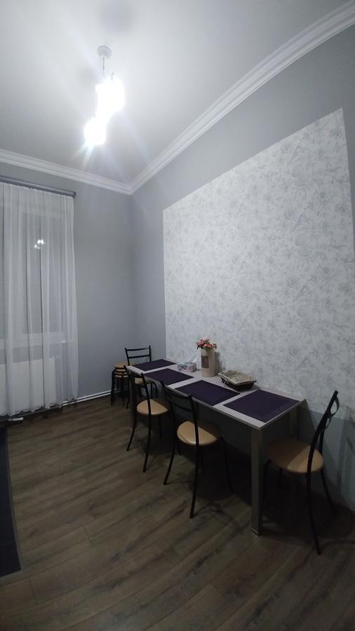 Apartment Freedom Square Tbilisi ภายนอก รูปภาพ