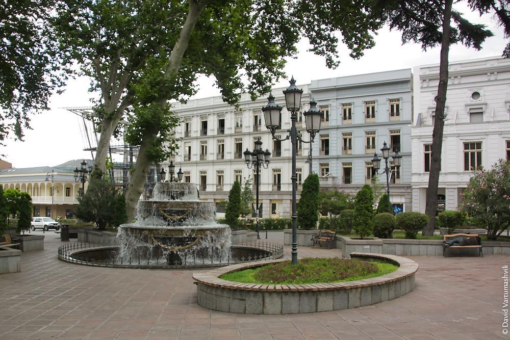 Apartment Freedom Square Tbilisi ภายนอก รูปภาพ