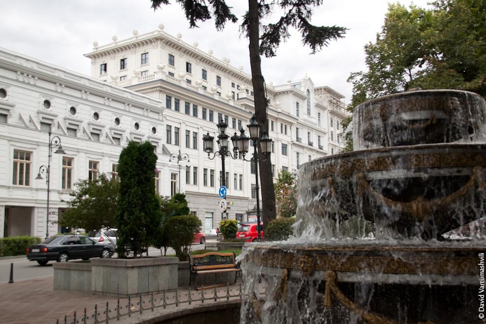 Apartment Freedom Square Tbilisi ภายนอก รูปภาพ